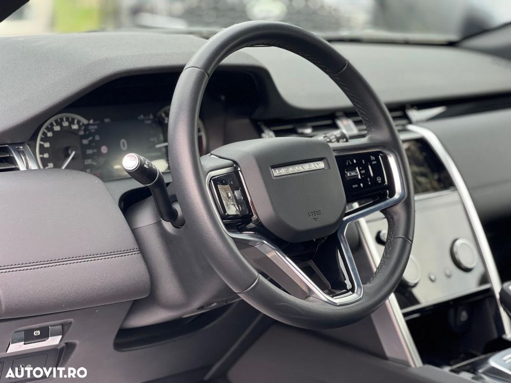 Land Rover Discovery Sport - 28