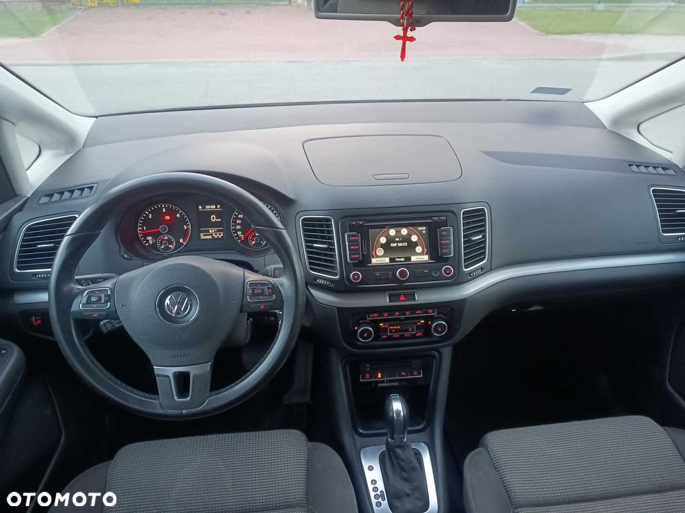 Volkswagen Sharan - 7