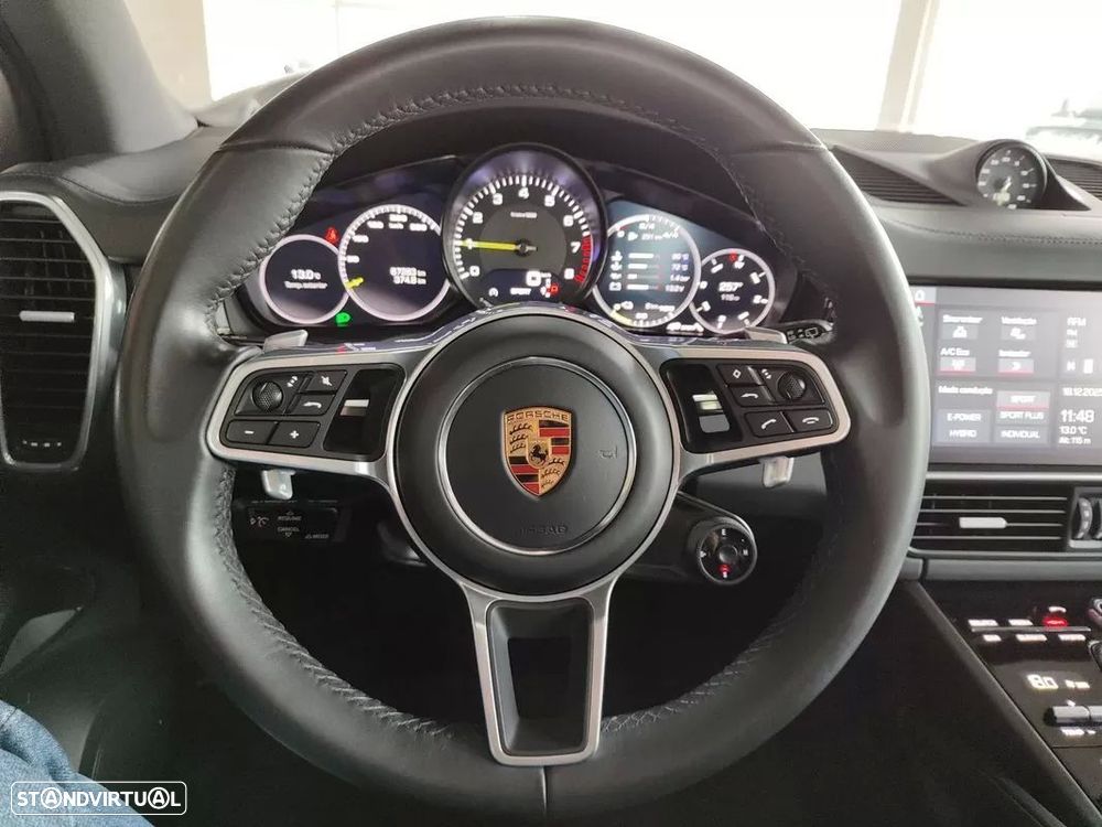 Porsche Cayenne E-Hybrid Platinum Edition — fotografia 24