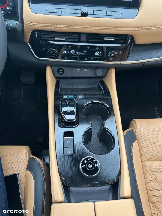 Nissan X-Trail - 26