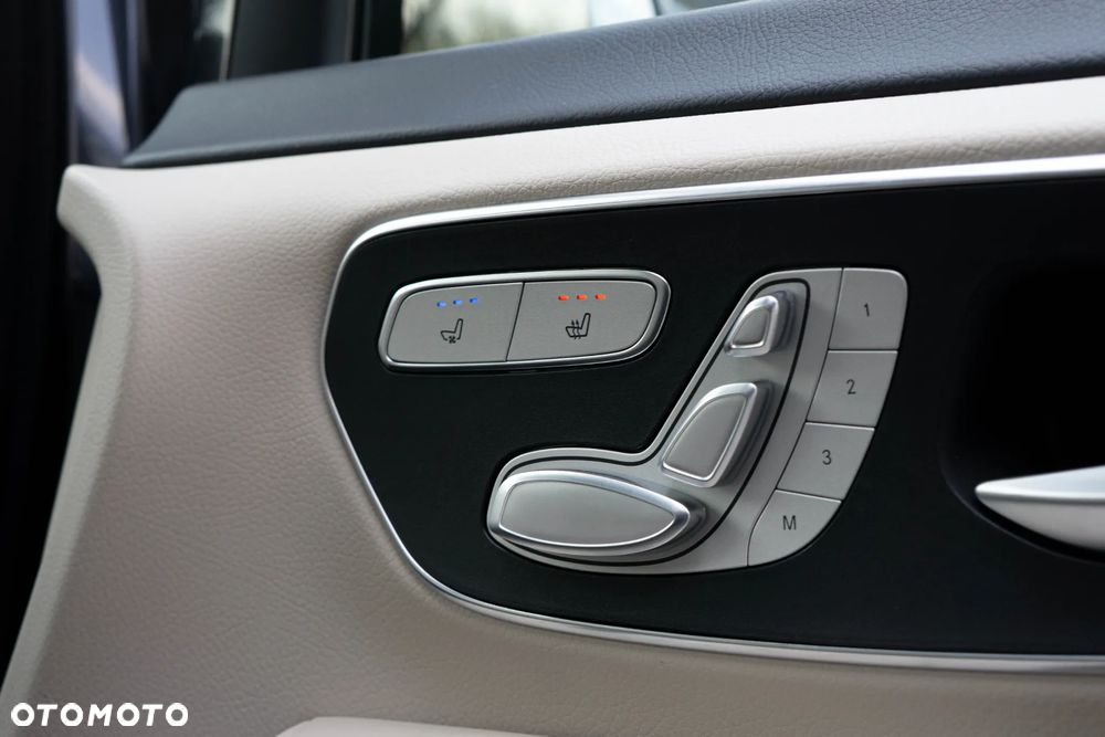 Mercedes-Benz Klasa V 300 d 4-Matic 9G-Tronic Avantgarde (d³ugi) - 17