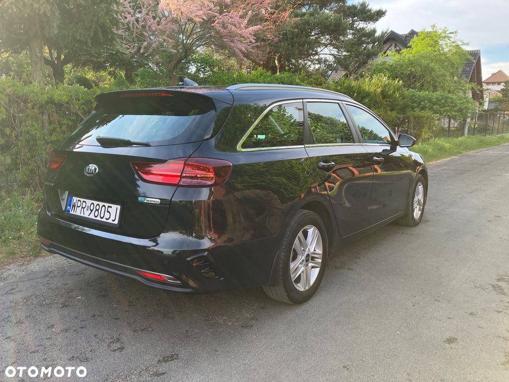 Kia Ceed 1.6 CRDi mHEV Business Line - 3