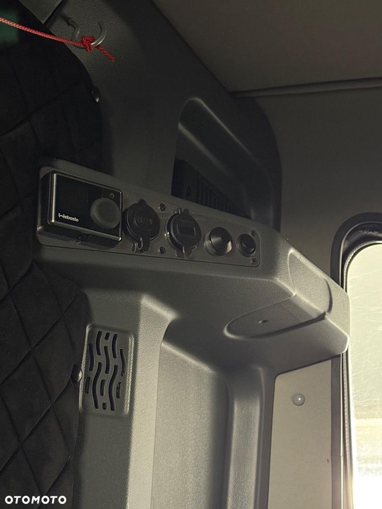 Iveco DAILY 35S18 - 12