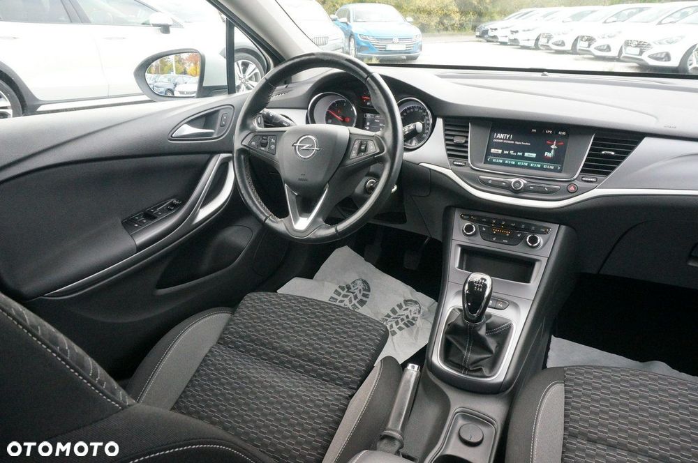 Opel Astra - 14