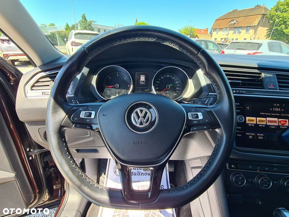 Volkswagen Tiguan - 17