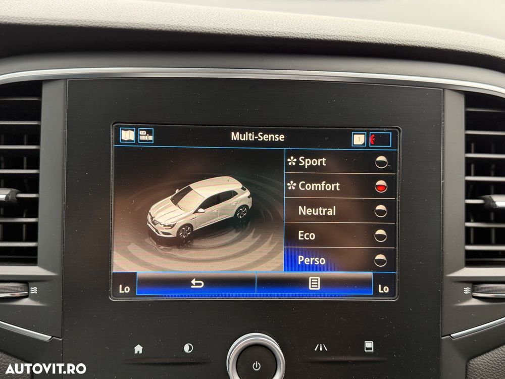 Renault Megane ENERGY dCi 130 GT LINE - 31