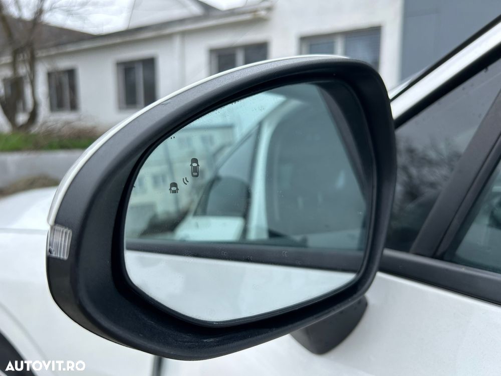 Kia K5 - 29