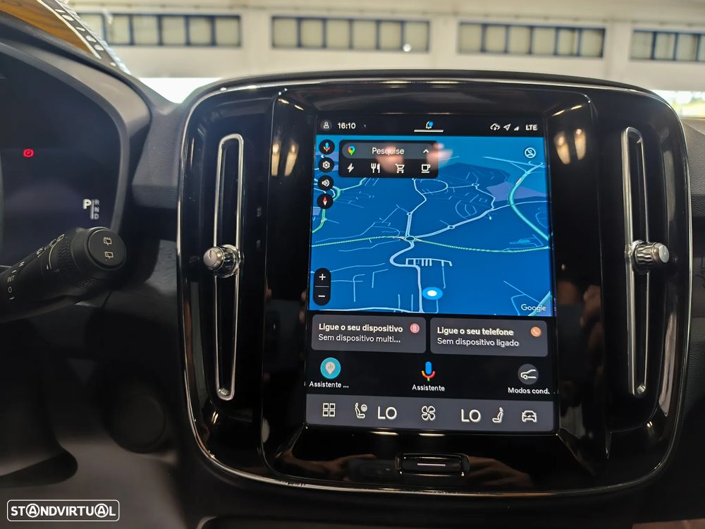 Volvo XC 40 Recharge Core - 14