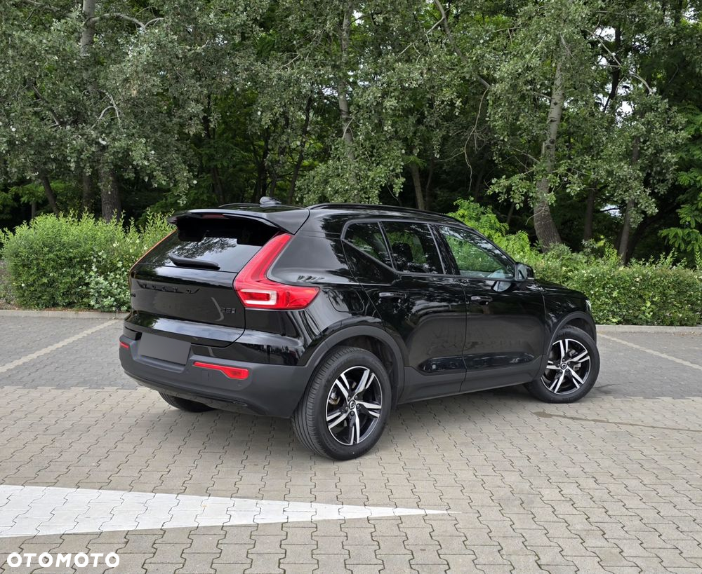 Volvo XC 40 - 6