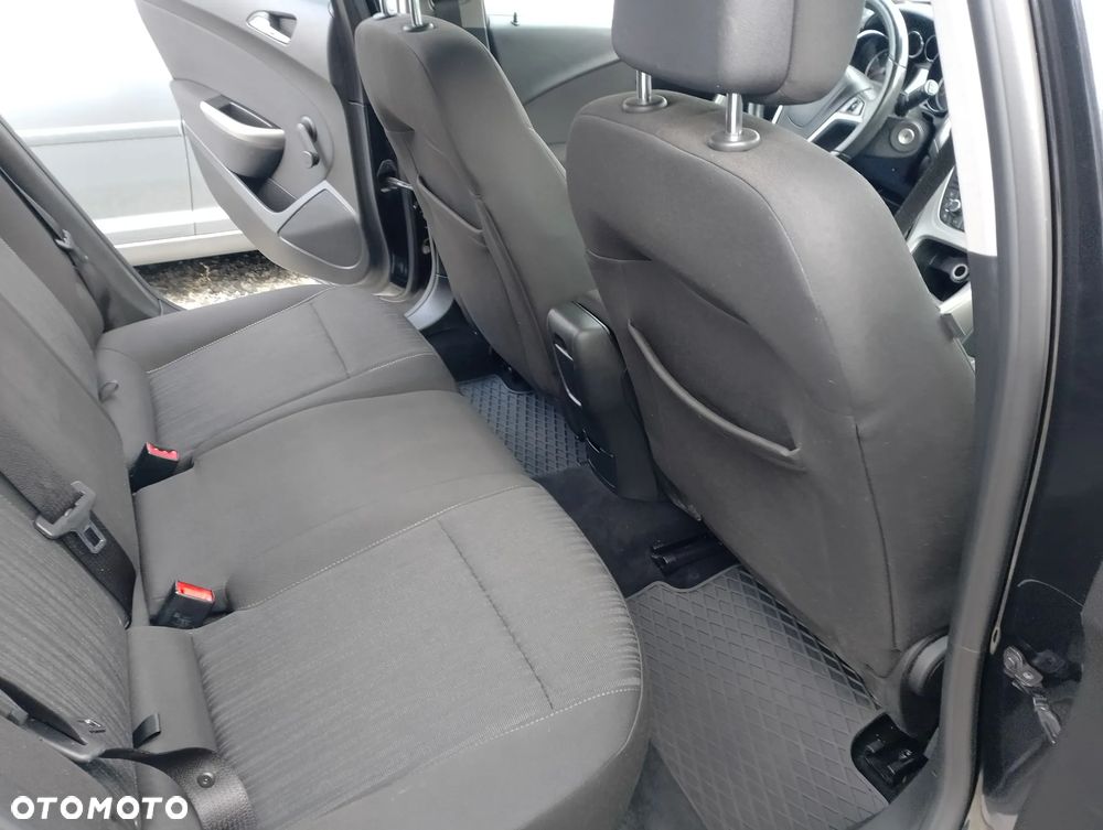 Opel Astra - 16