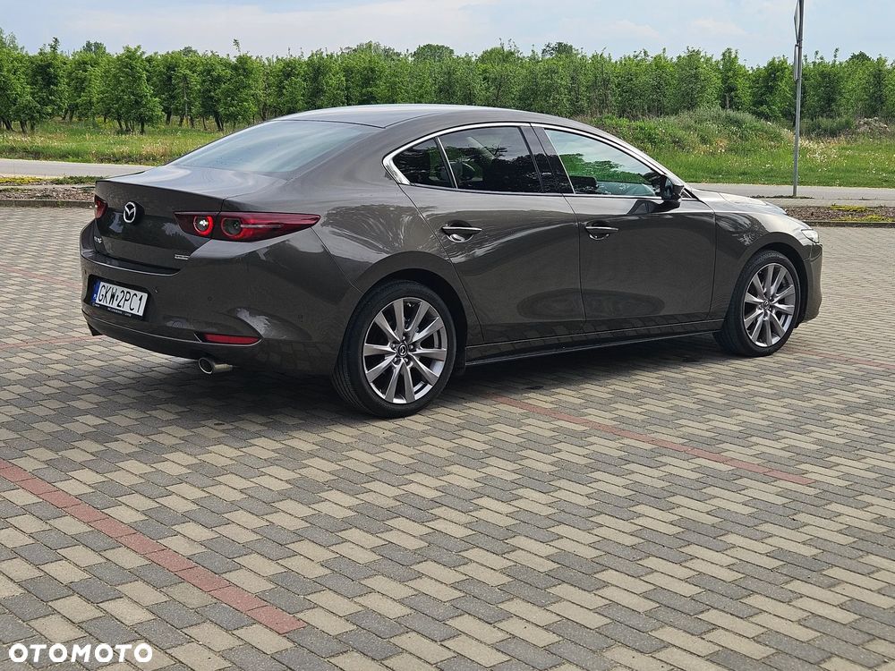 Mazda 3 2.0 mHEV Hikari - 26