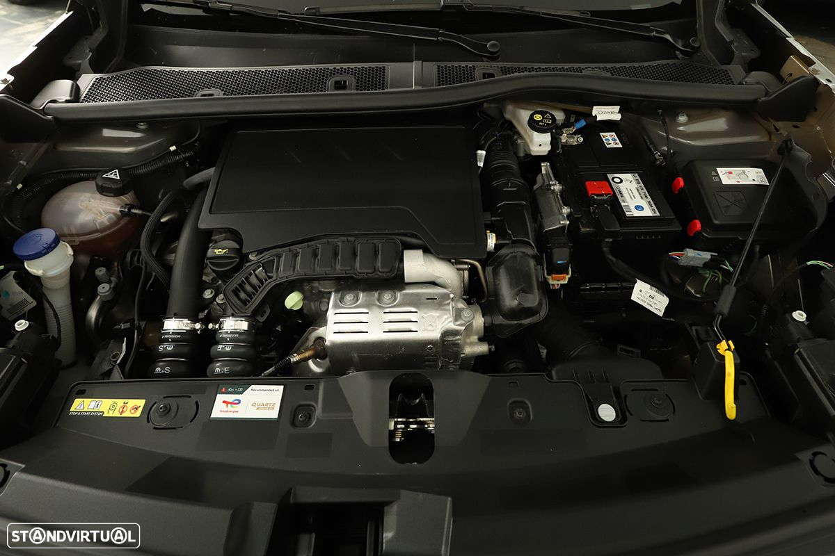 Peugeot 2008 1.2 PureTech Allure - 24