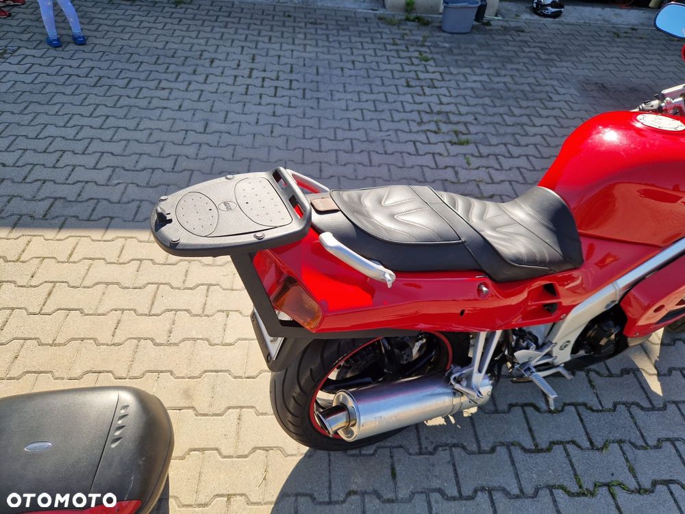 Honda VFR - 10