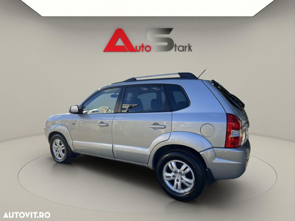 Hyundai Tucson 2.0 CRDI VGT GLS 4WD MT STYLE PLUS - 5