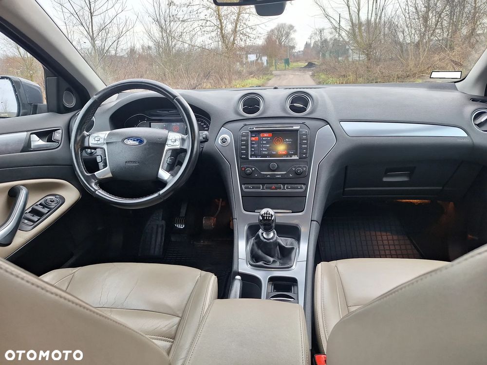 Ford Mondeo 2.0 TDCi Titanium - 9