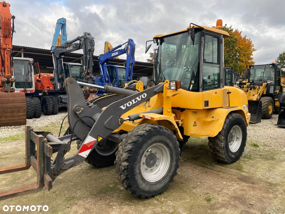 Volvo L30B PRO, 2013 ROK, 6600 MTH, ŁYŻKA OTWIERANA + WIDŁY, z NIEMIEC, SUPER STAN, - 8