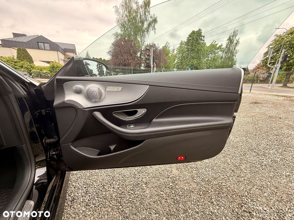 Mercedes-Benz Klasa E 350 d 4-Matic 9G-TRONIC - 13