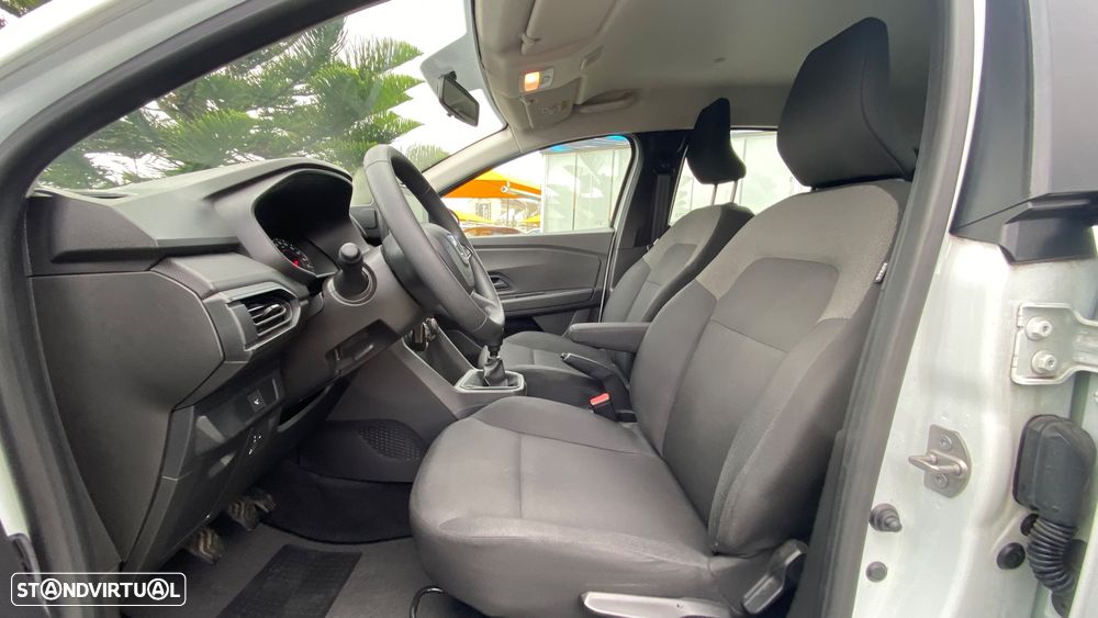 Dacia Sandero 1.0 SCe Essential - 18