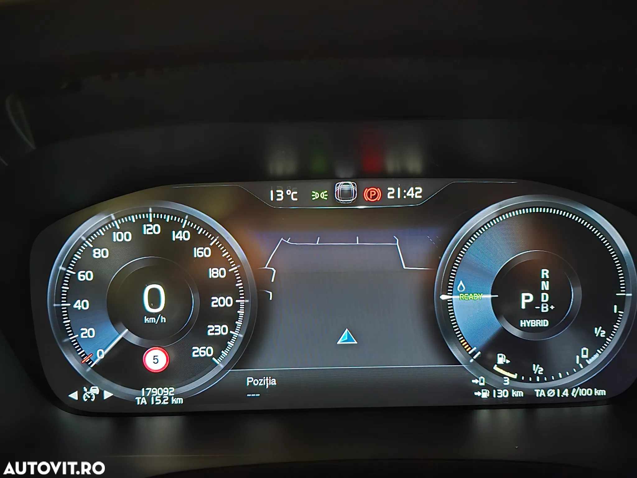 Volvo V60 T8 AWD Twin Engine Geartronic R-Design - 10