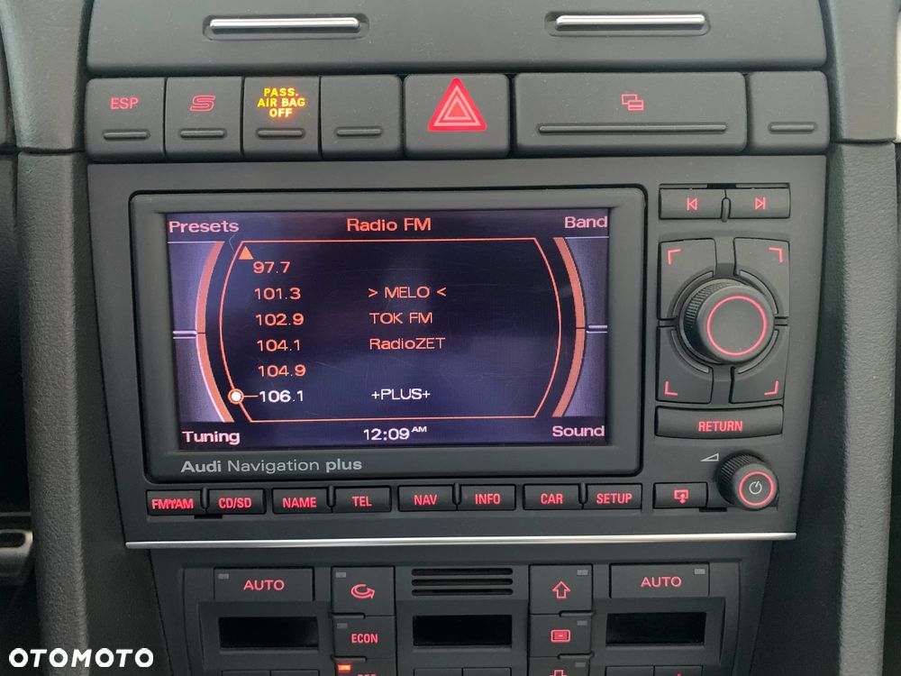 Audi RS4 Limousine - 22