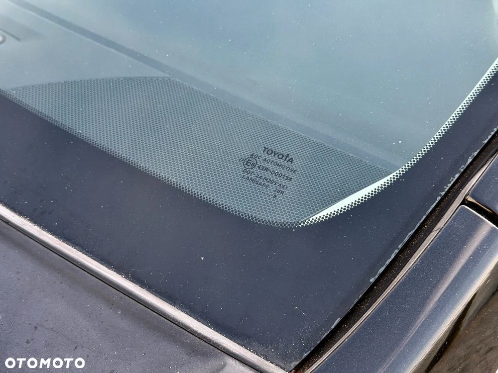 Toyota Avensis 2.0 D-4D Premium - 30