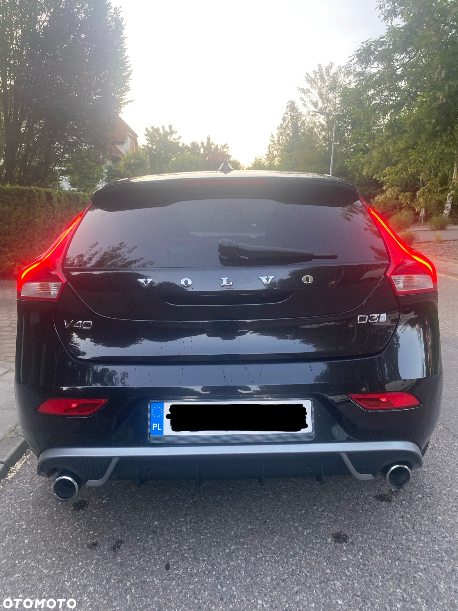 Volvo V40 D3 Drive-E R-Design Momentum - 6