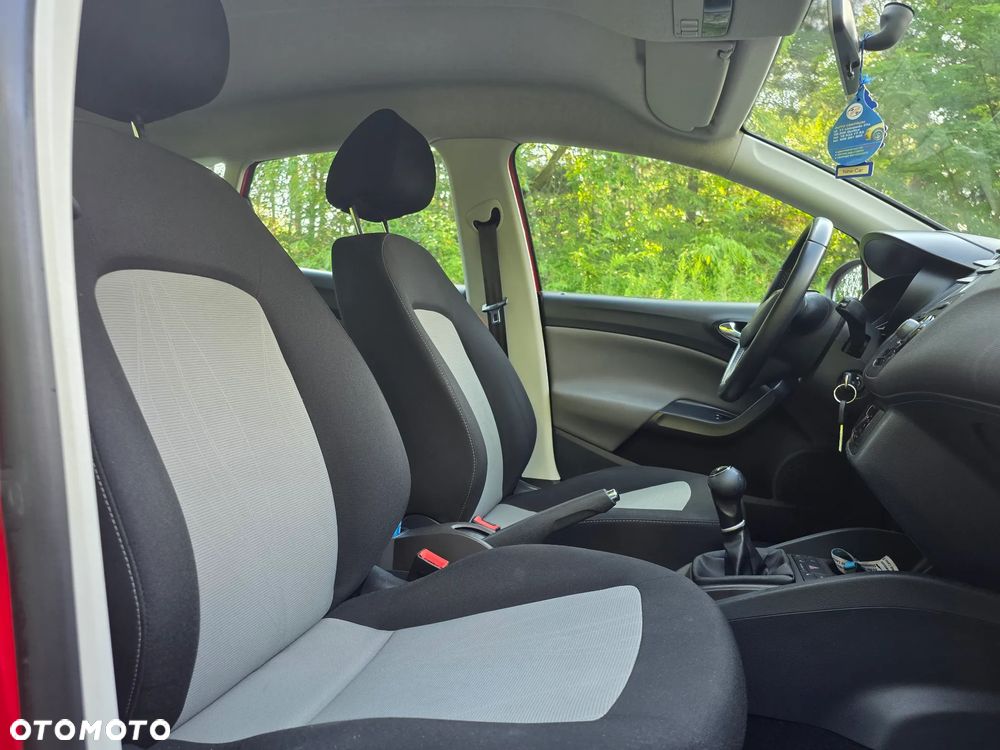 Seat Ibiza 1.4 16V Style - 11