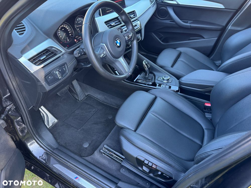 BMW X1 xDrive28i Sport Line - 16