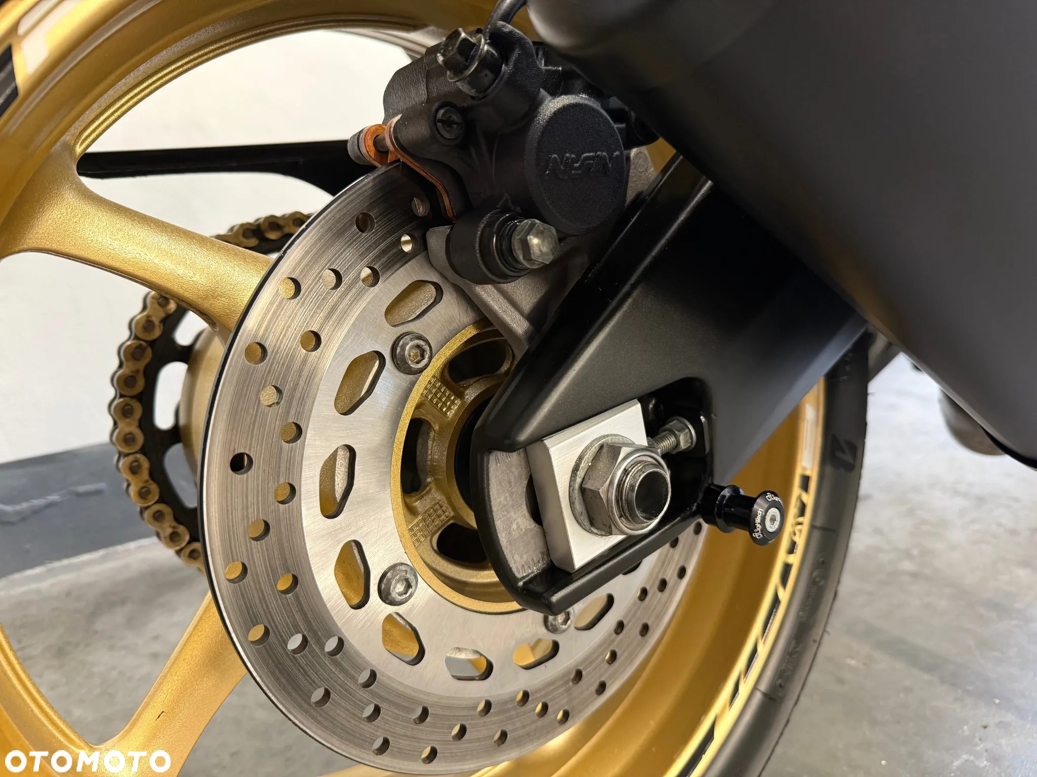 Yamaha FZ8 - 17