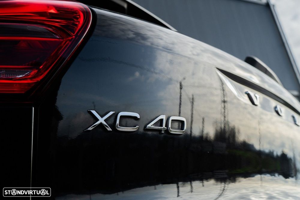 Volvo XC 40 1.5 T3 Tech Edition - 28