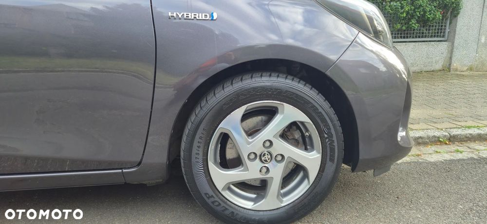 Toyota Yaris - 8