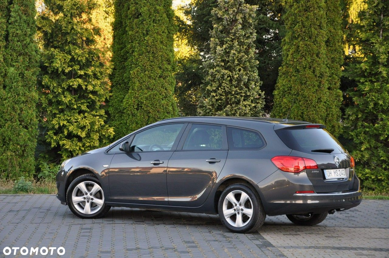 Opel Astra - 13