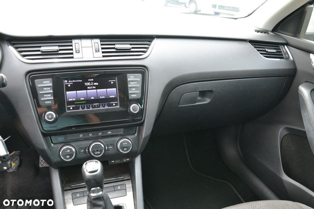 Skoda Octavia - 16