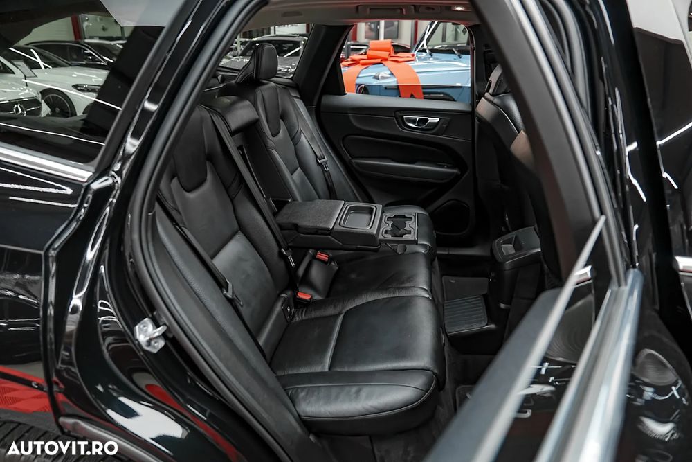 Volvo XC 60 Recharge T6 Twin Engine eAWD Inscription Expression - 12