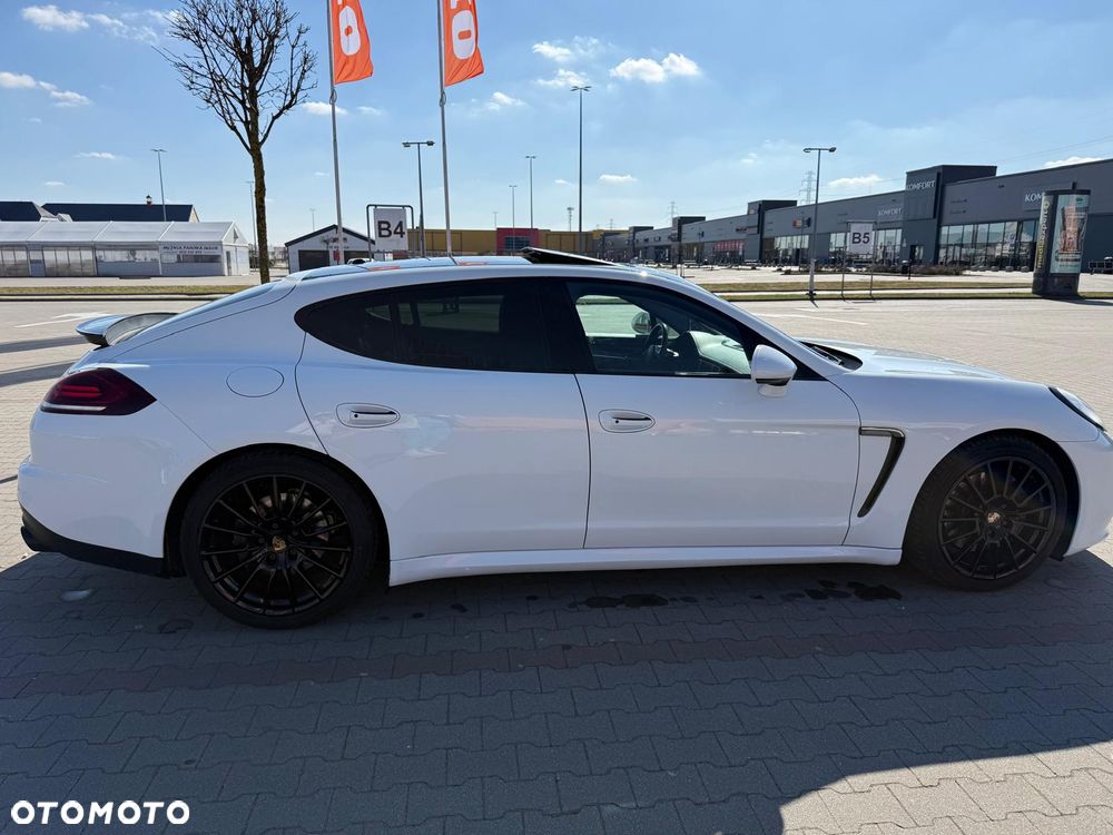 Porsche Panamera - 10