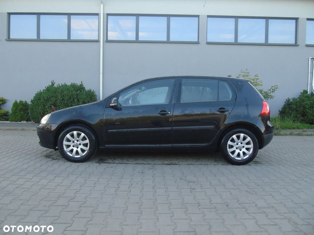 Volkswagen Golf - 16