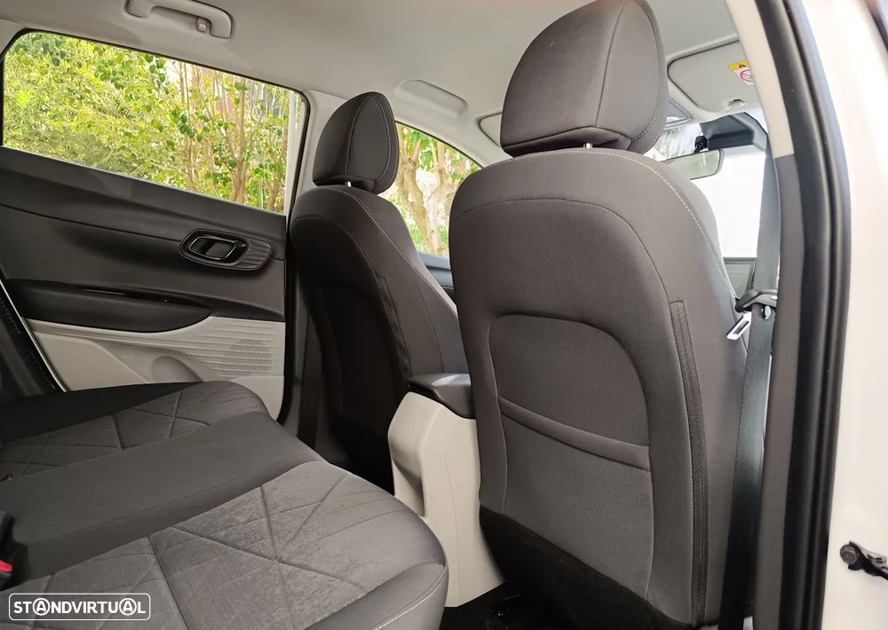 Hyundai Bayon 1.0 T-GDI 48V-Hybrid DCT Prime - 31