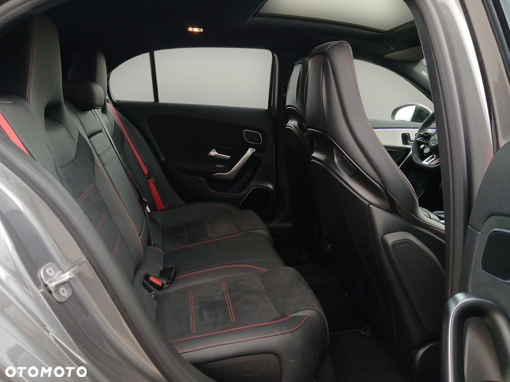Mercedes-Benz Klasa A 45 S AMG 4-Matic 8G-DCT - 14