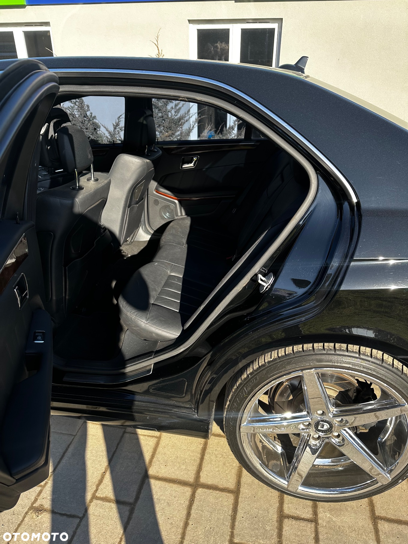Mercedes-Benz Klasa E 500 Avantgarde - 23
