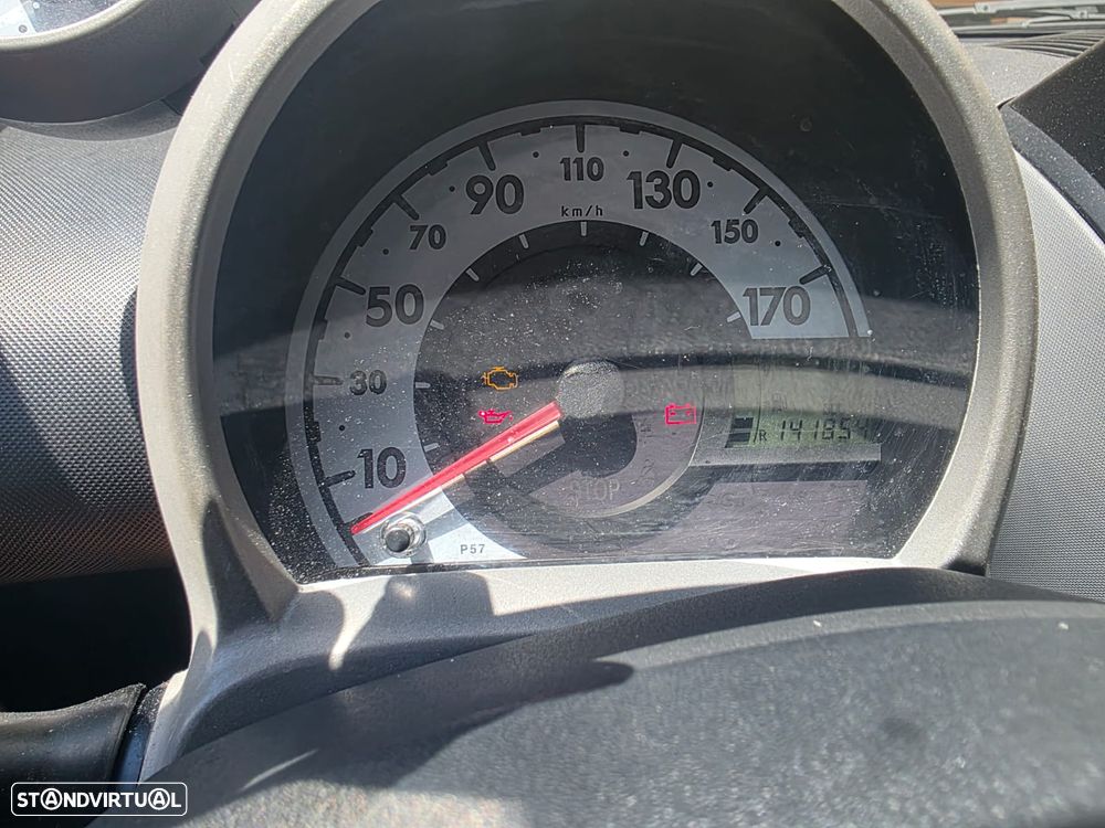 Toyota Aygo 1.0 + MMT - 4