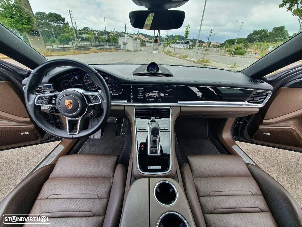 Porsche Panamera Sport Turismo 4 E-Hybrid Edition 10 Anos - 14