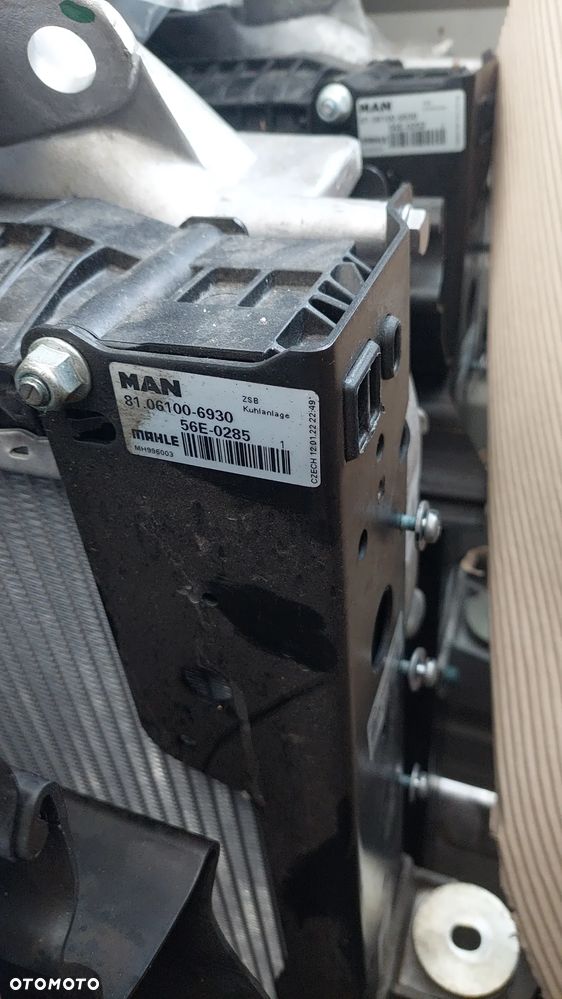 MAN TGS TG3 NOWY MODEL CHŁODNICA CHŁODNICE KOMPLET - 7