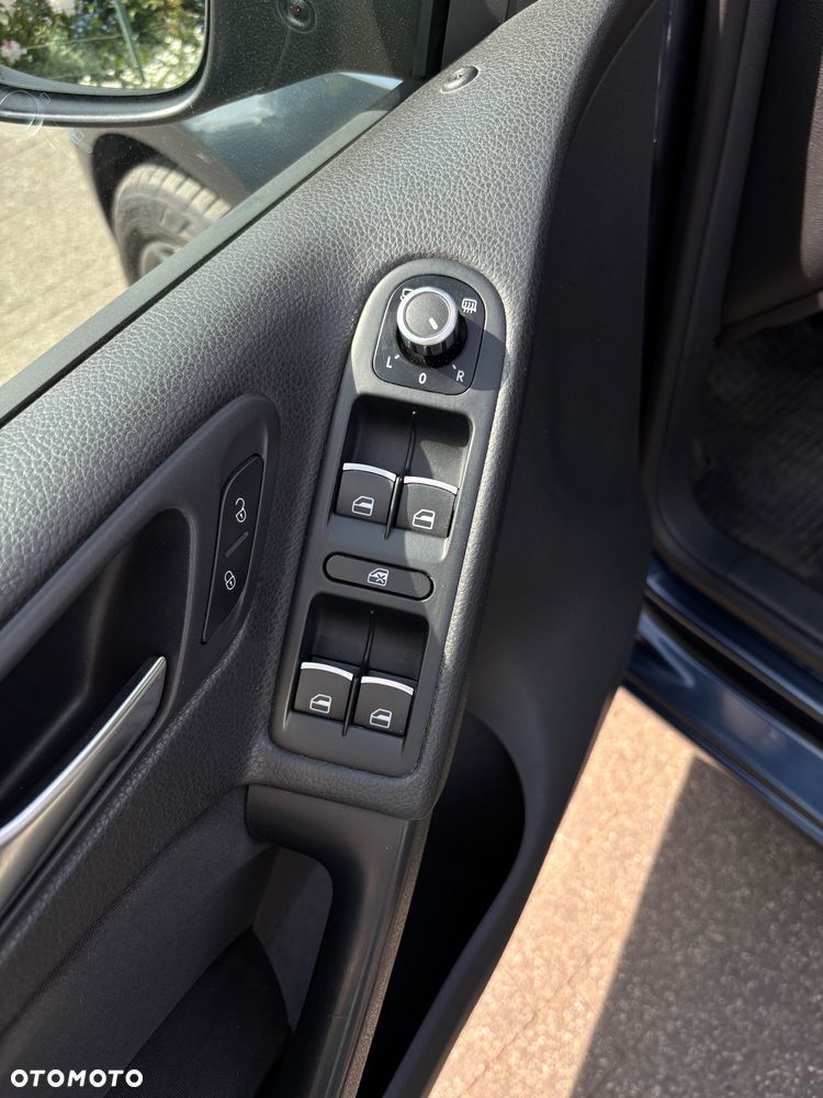 Volkswagen Golf 1.4 TSI Highline - 11