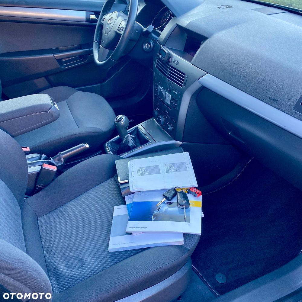 Opel Astra 1.4 Start - 29