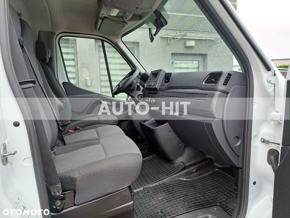 Renault Master - 18