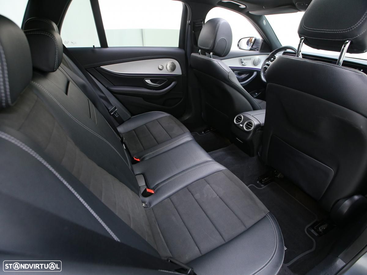 Mercedes-Benz E 300 de AMG Line - 11