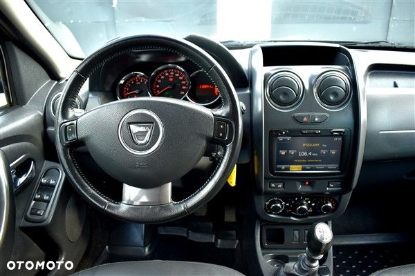 Dacia Duster 1.2 TCe Prestige S&S EU6 - 28