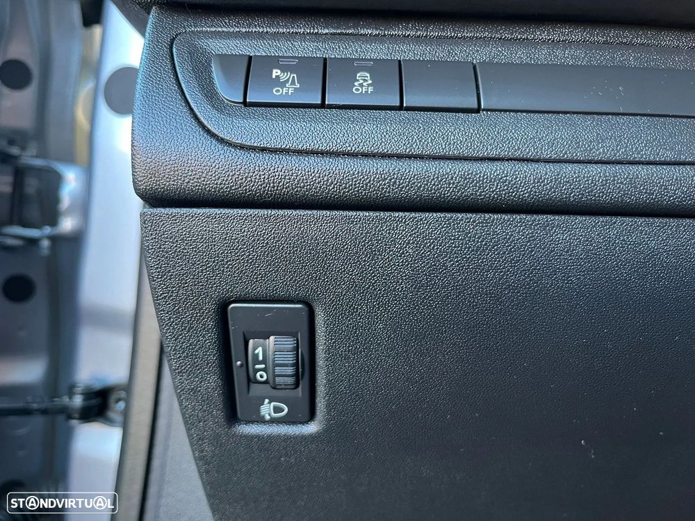 Peugeot 2008 1.6 BlueHDi Style - 17