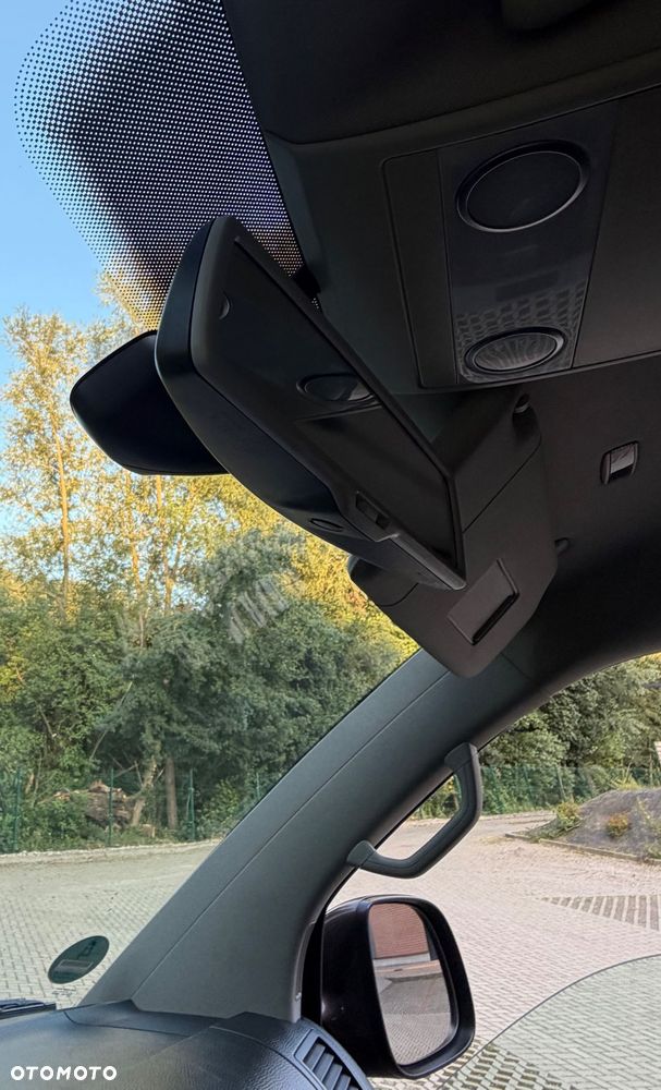 Volkswagen Multivan L2 LIFE - 9