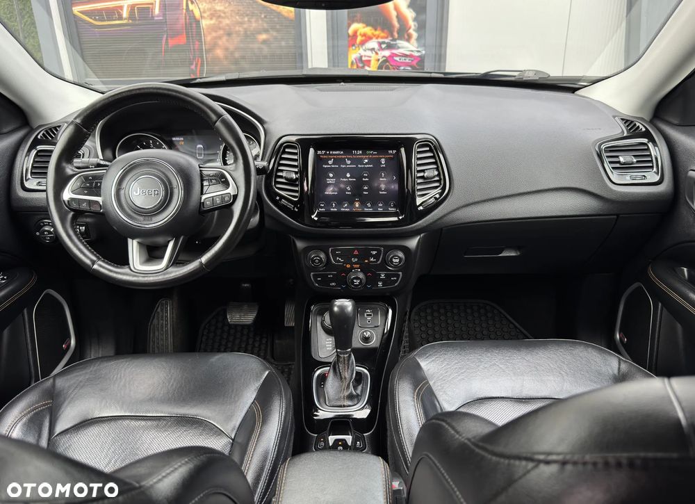 Jeep Compass 2.0 MultiJet Active Drive Automatik Limited - 24